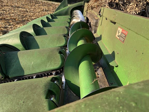 Image of John Deere 608C equipment image 3