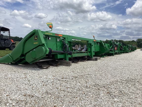 Image of John Deere 608C equipment image 2