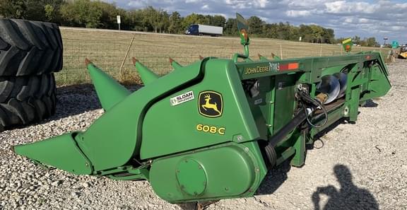 Image of John Deere 608C Image 0