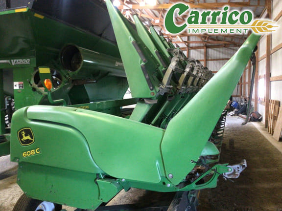 2012 John Deere 608C Equipment Image0