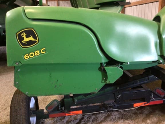 Image of John Deere 608C equipment image 4