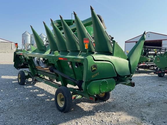 Image of John Deere 608C equipment image 1