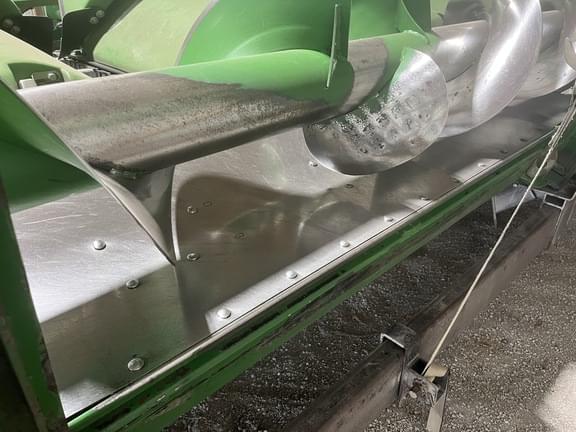 Image of John Deere 608C equipment image 2