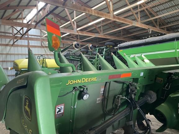 Image of John Deere 608C equipment image 4