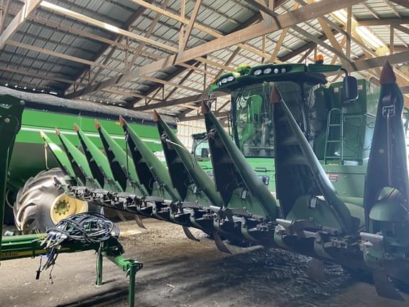 Image of John Deere 608C equipment image 1