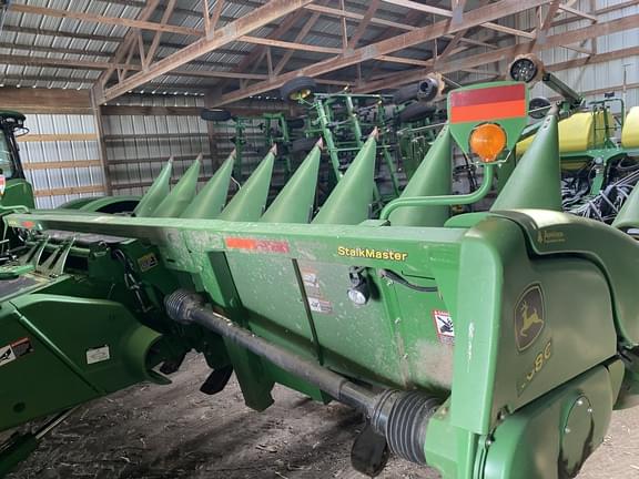 Image of John Deere 608C Primary image