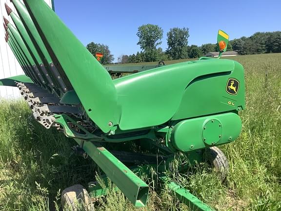 Image of John Deere 608C equipment image 1