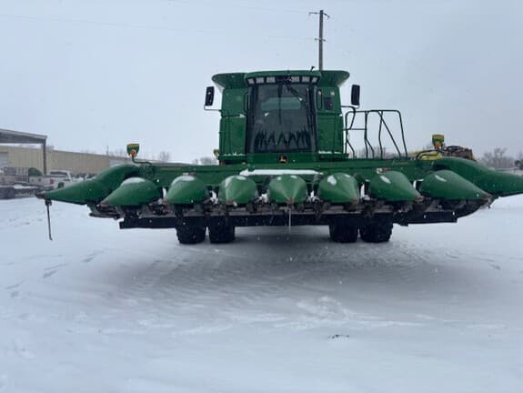 Image of John Deere 608C Primary image