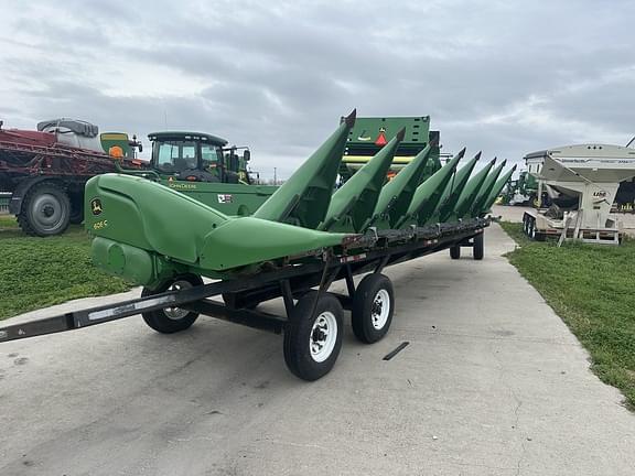 Image of John Deere 608C equipment image 1