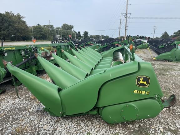 Image of John Deere 608C equipment image 1
