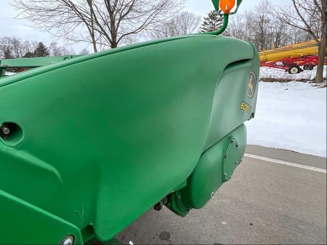 Image of John Deere 608C equipment image 3