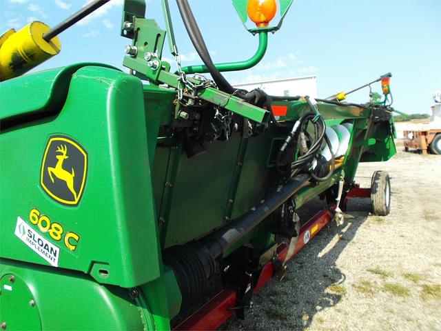 Image of John Deere 608C equipment image 3