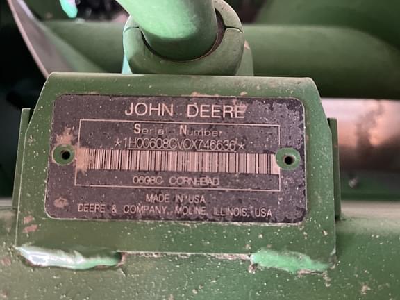 Image of John Deere 608C equipment image 4