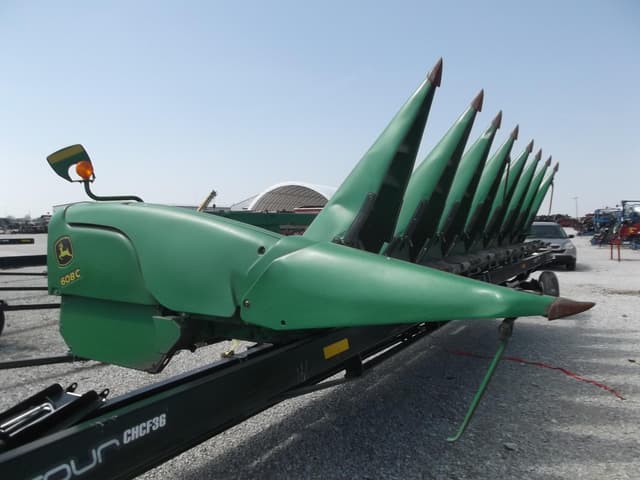 Image of John Deere 608C equipment image 1