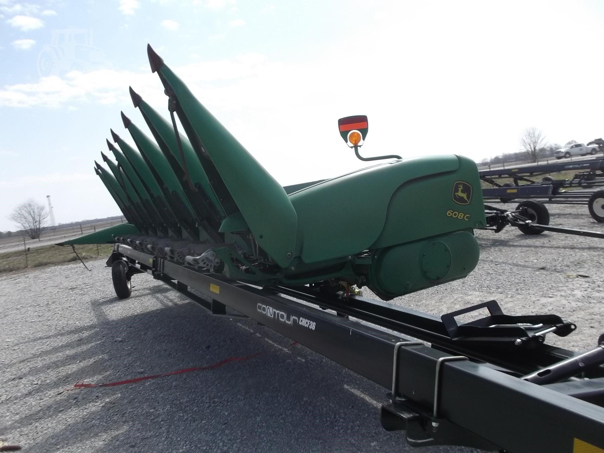 2012 John Deere 608C Equipment Image0