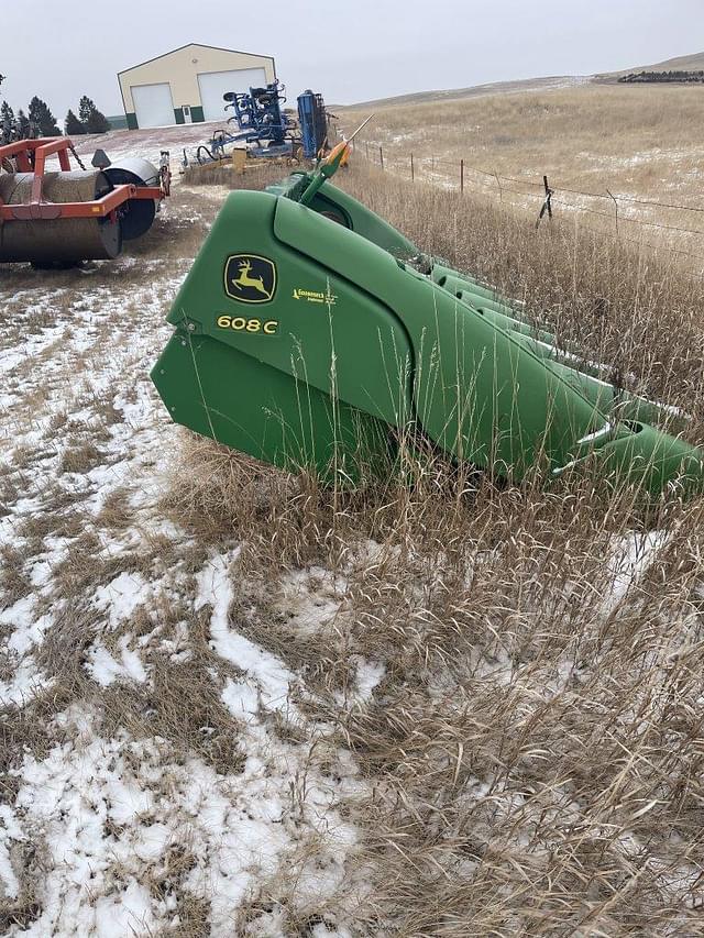 Image of John Deere 608C equipment image 4