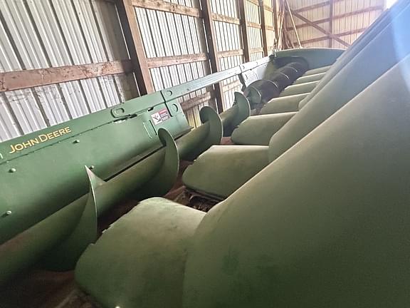 Image of John Deere 608C equipment image 1