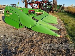 Main image John Deere 608C 1