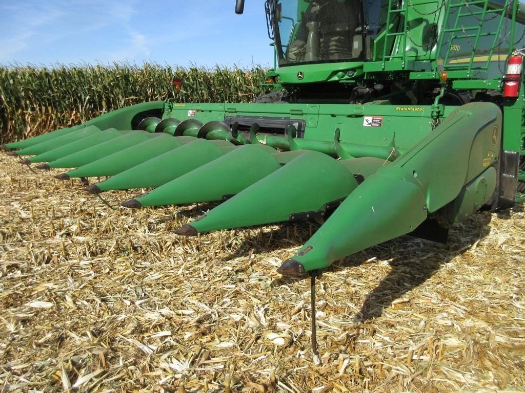 Main image John Deere 608C