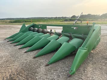 Main image John Deere 608C