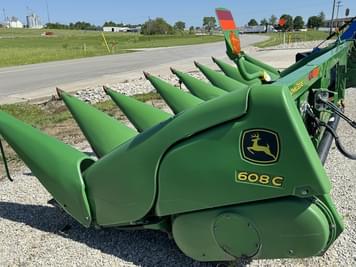 Main image John Deere 608C