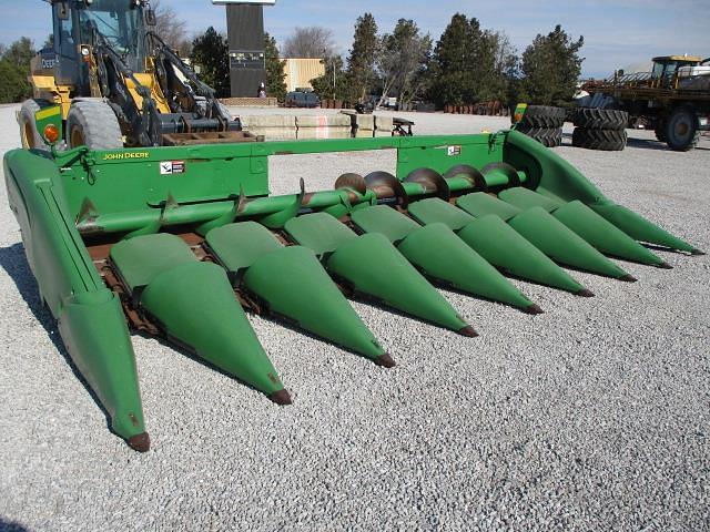 Image of John Deere 608C equipment image 2