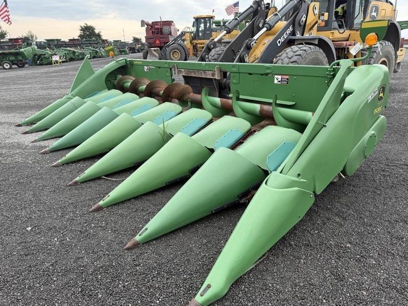 2012 John Deere 608C Equipment Image0