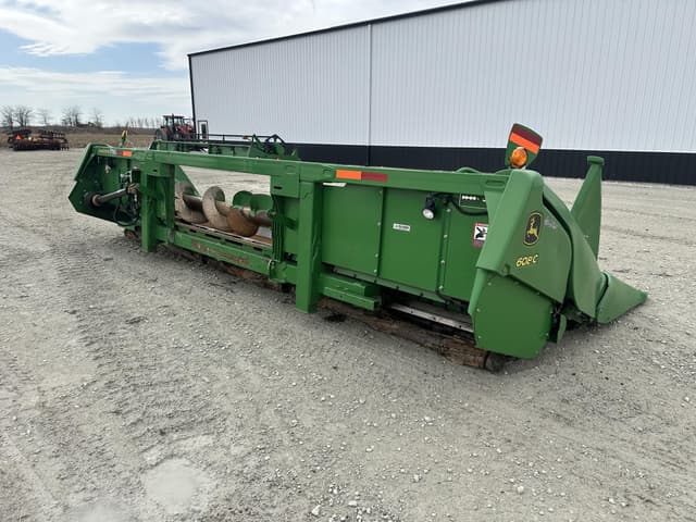 Image of John Deere 608C equipment image 3