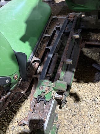 Image of John Deere 608C equipment image 4