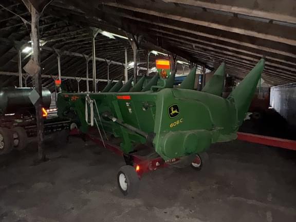 Image of John Deere 608C equipment image 1