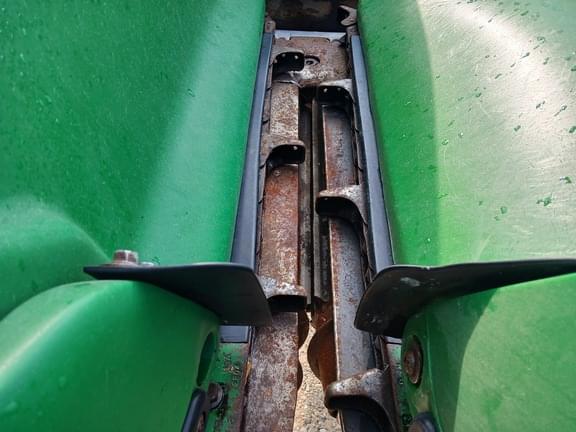 Image of John Deere 608C equipment image 2