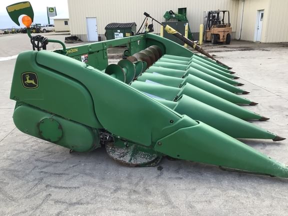 2012 John Deere 608C Equipment Image0