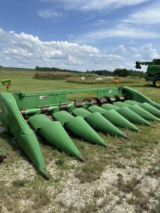 Main image John Deere 608C