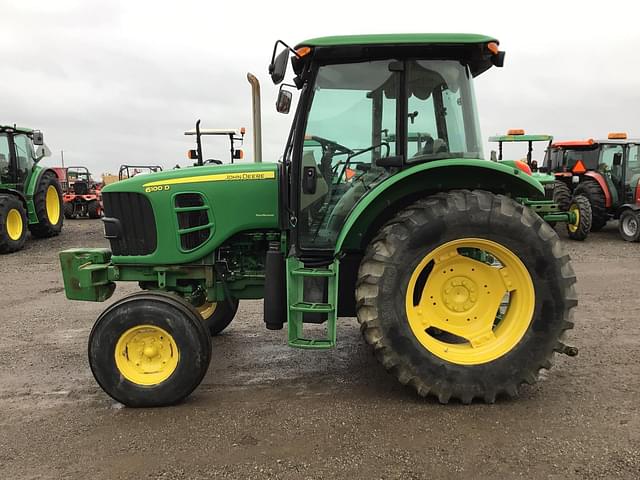 Image of John Deere 6100D equipment image 3