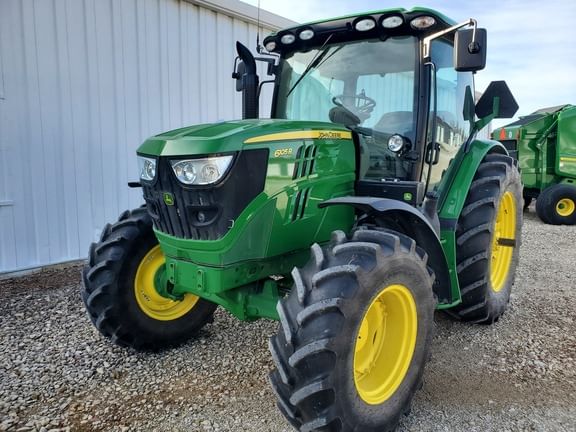 Main image John Deere 6105R