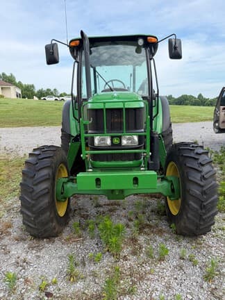 Image of John Deere 6115D equipment image 1