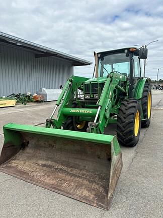 Image of John Deere 6115D equipment image 1