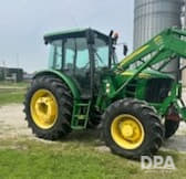 Image of John Deere 6115D equipment image 2
