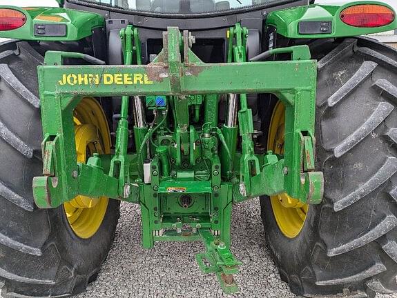 Image of John Deere 6125R equipment image 3