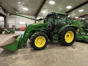 2012 John Deere 6125R Image