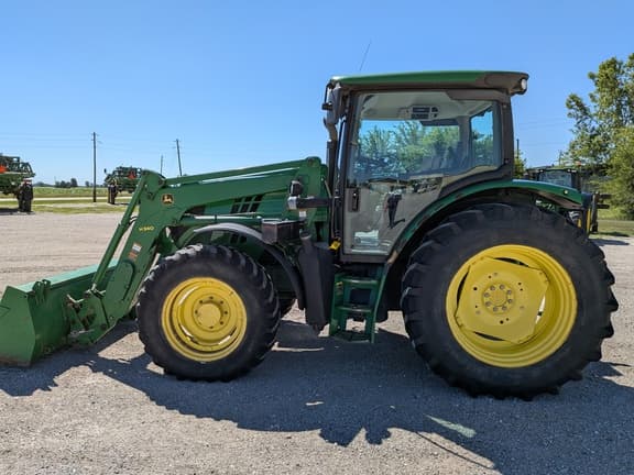 Image of John Deere 6125R equipment image 1