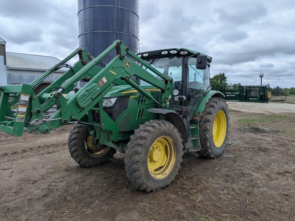 2012 John Deere 6125R Equipment Image0