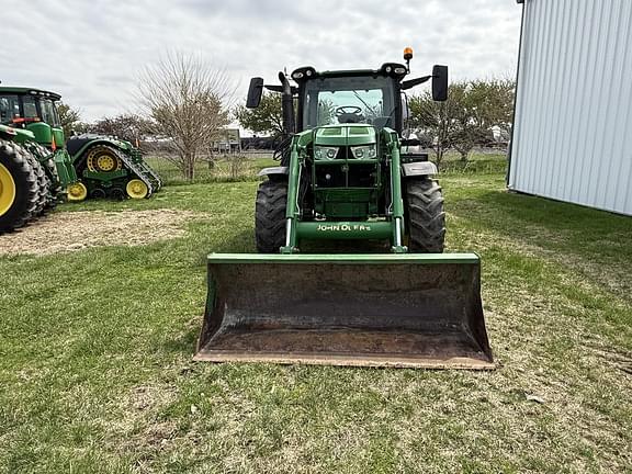Image of John Deere 6125R equipment image 4