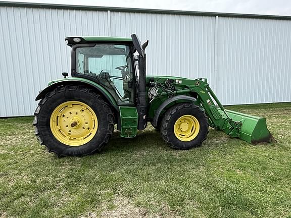 Image of John Deere 6125R equipment image 2