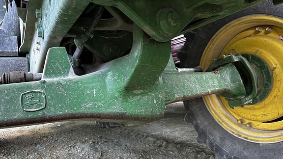 Image of John Deere 6125R equipment image 4