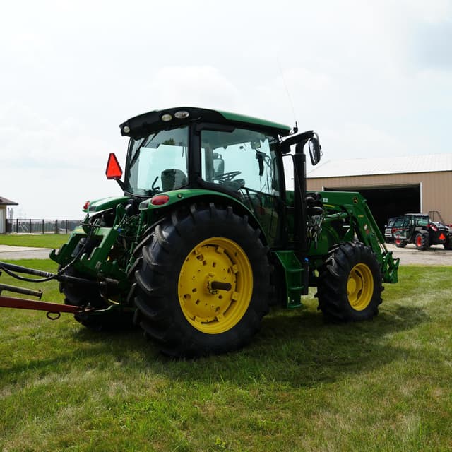 Image of John Deere 6125R equipment image 4