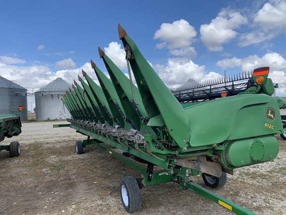 Main image John Deere 612C