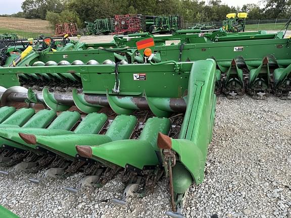 Image of John Deere 612C equipment image 3