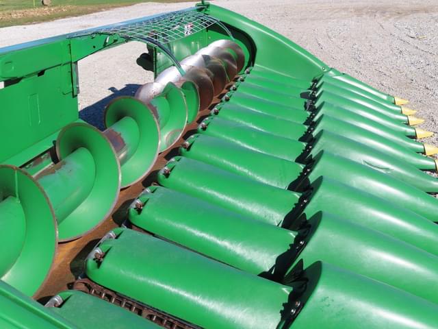Image of John Deere 612C equipment image 2