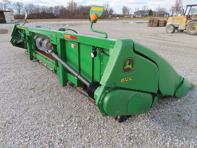 Image of John Deere 612C equipment image 4